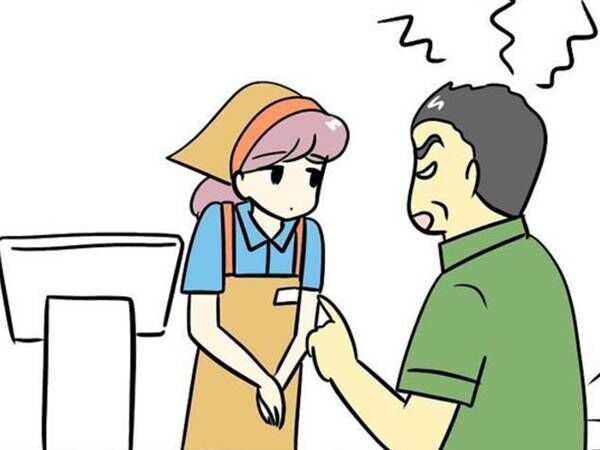 レジで男性客から理不尽に怒鳴られた店員　すると後ろの客が…？