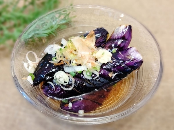 フライパンでナスを炒めるなら…　ひと手間に「絶対やる」「そんなメリットが」