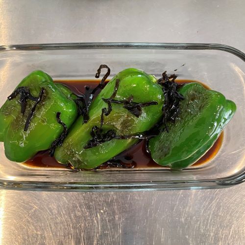 「ピーマンは切りません」　丸ごと焼いたら「衝撃受けた」「楽だしうまい」