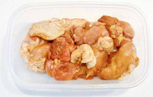 材料３つだけ！　驚きの『簡単唐揚げ』に、夫と子供「また作って！」