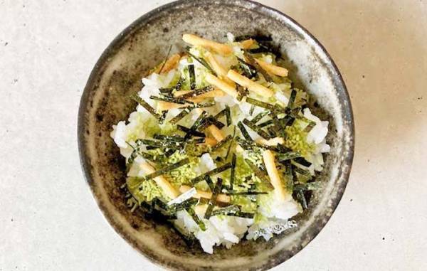 お湯を使わない『お茶づけ海苔』の使い道　「簡単すぎ」「小料理店の味」