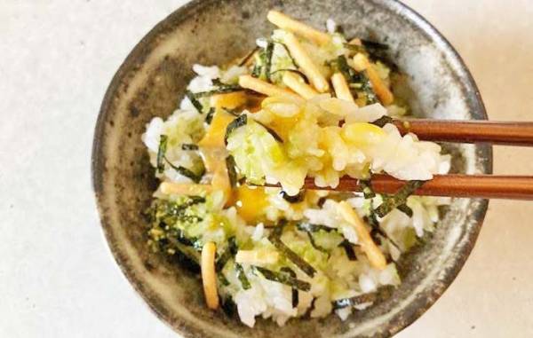 お湯を使わない『お茶づけ海苔』の使い道　「簡単すぎ」「小料理店の味」