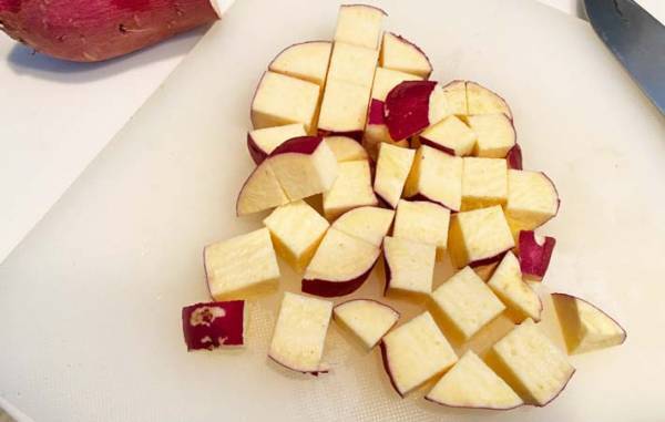 サツマイモの絶品炊き込みご飯　味の決め手は…？