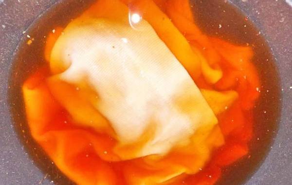 アボカドの皮と種、捨てないで！　思わぬ使い道に「意外にいい感じ」「子供も喜んだ」