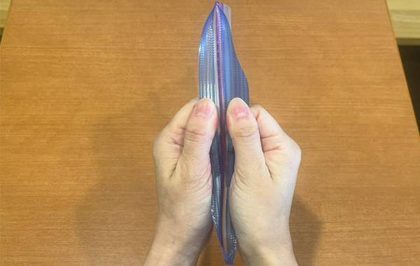 『ジップロック』どう開ける？　企業が教えるコツに「本当だった」