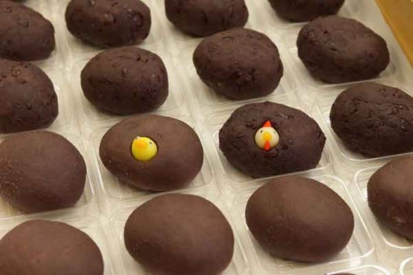 おはぎの中を見て！　埋もれていた１枚に「ご先祖もビックリ」