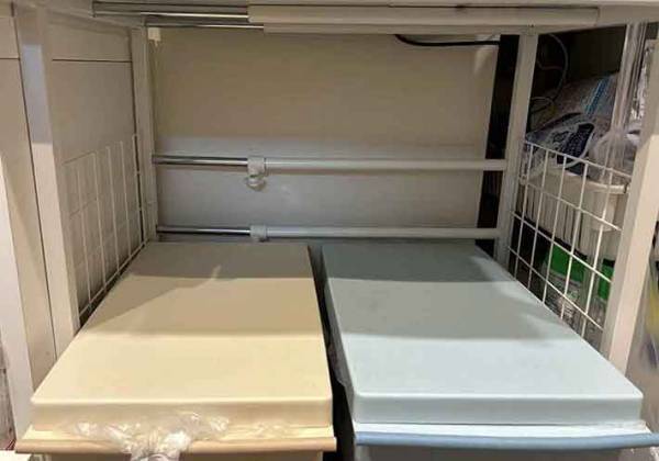 ゴミ箱周りにレジャーシートを貼ると？　男性「簡単」「華やかに」