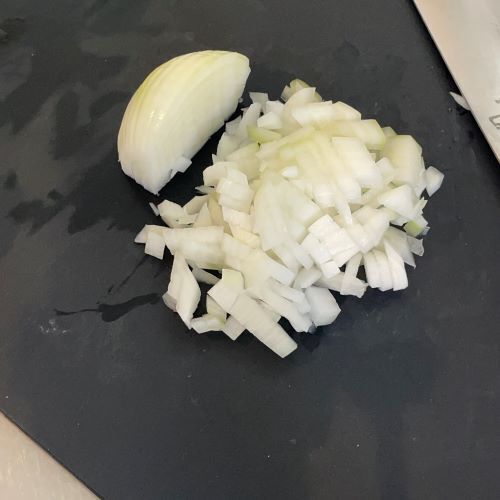 タマネギの皮、縦にむいてない？　正解に「勘違いしてた」「初耳だった」