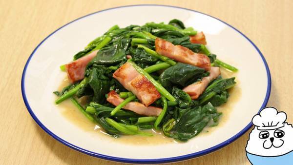 「おいしいほうれん草のソテーをお腹いっぱい食べたくて…」　シェフ考案の一品が？