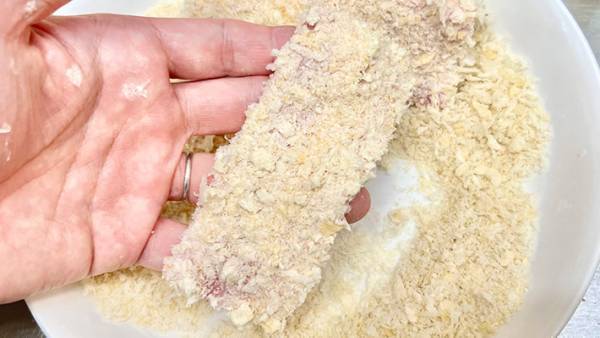 ベーコンにパン粉をまぶして？　現役シェフが教える『簡単おつまみ』が必見