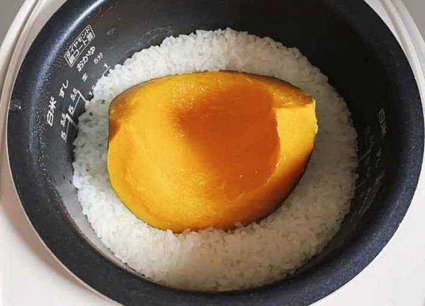 炊飯器で？　秋の味覚を楽しむ料理に「早速作ります」