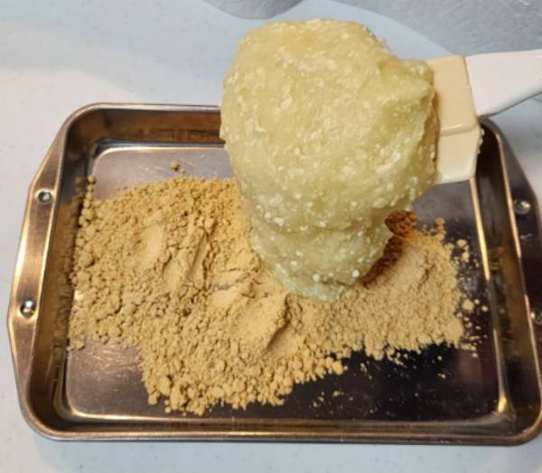 「豆腐で代用します」　思いもしなかった『きな粉餅』レシピに「また作る」「毎回コレ」