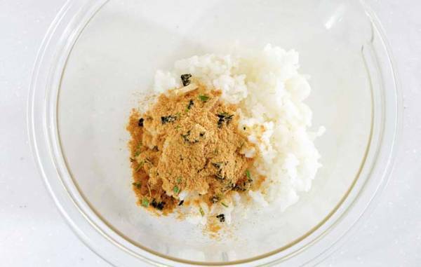 おいしすぎて子供が「明日も食べたい！」　ご飯と混ぜたのは…