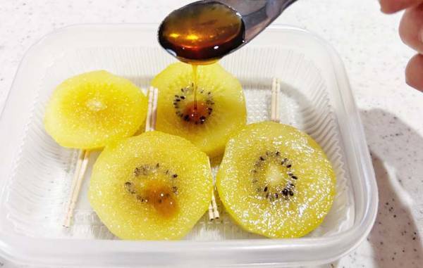 キウイを切ったら甘くなかった！　ゼスプリが教える方法で「ばっちりクリア」