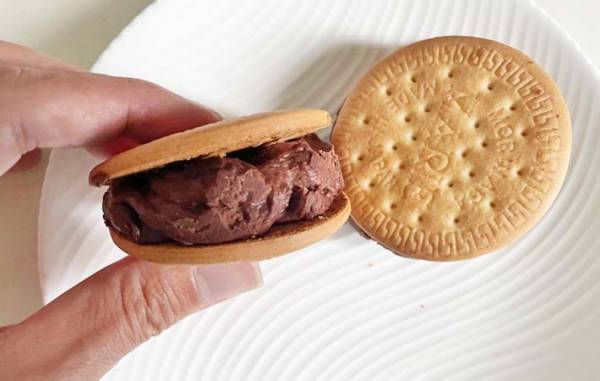 材料２つを混ぜて冷蔵庫へ　数時間後…「罪悪感減った」