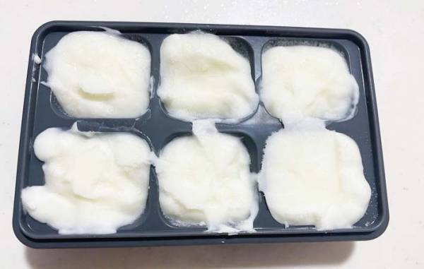 賞味期限が迫ったヨーグルト　思わぬ食べ方に「バニラより好き！」