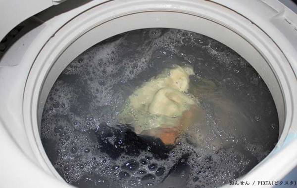 少量の洗濯物、洗濯機は回す？回さない？　掃除のプロが解説