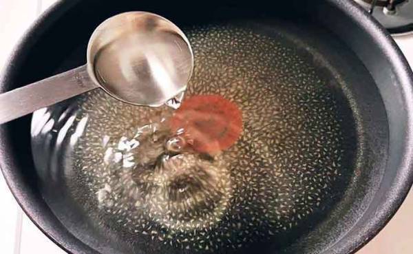 フライパンでも焼かない？　塩しゃけのレシピに「目からウロコ」「食卓が変わる」