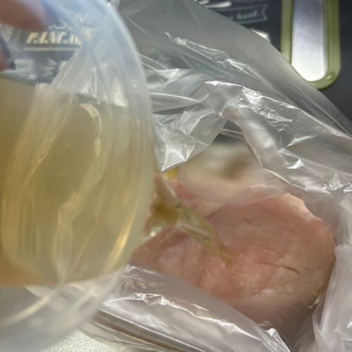 漬けるだけでしっとりジューシー　安い肉の調理テクに「試したくなる」「早速やる！」