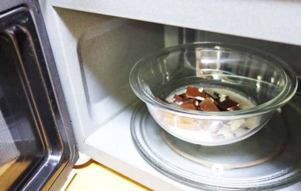 溶かして混ぜたら冷蔵庫へ　４時間後…「家族が驚いた」「素敵」