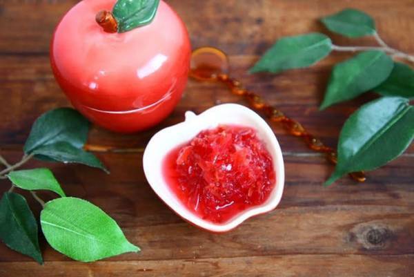 絶対試してみて！　リンゴの皮の活用法に目からウロコ