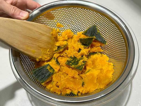 カボチャを茹でて…　JA全農のレシピに注目！