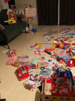 疲れきった父親　朝まで開いた『店』の１枚に「笑った」「勝手に戻って」