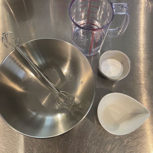 「汚れが落ちた！」　重曹をホイップ状にすると…　「これすごい」「見たことない」