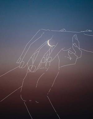 三日月の写真にイラスト描くと？　２４万人がうっとりした１枚に「泣ける」「感動した」