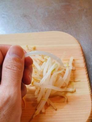 いつものモヤシがシャキシャキになる裏技　「マジか」「これはすごい」