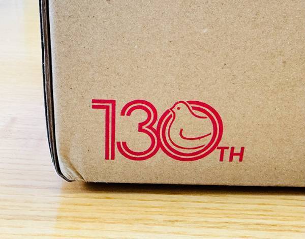 『鳩サブレ―』が届いたダンボール　『取扱注意』のマークを見ると…？