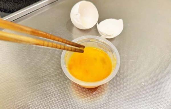 「うってつけ」「もう捨てない」　食べ終わったもずく容器の活用法