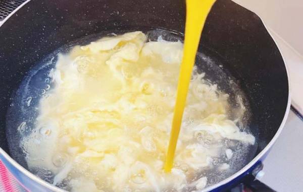 かきたまスープの卵、塊にならない？　味の素の方法で「ふんわり」「中華料理店のやつ」