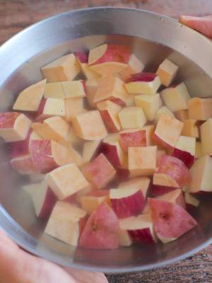 炊飯器にお任せ　サツマイモ料理に「無限に食べられる」「ホックホク」