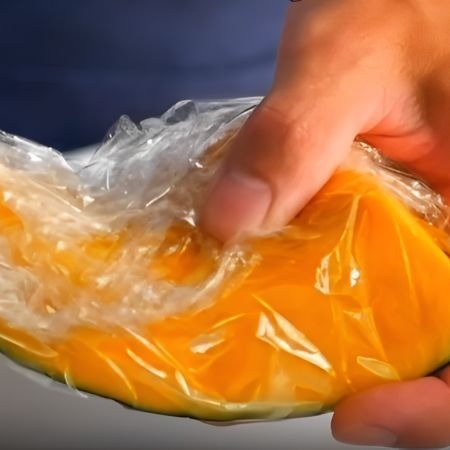 カボチャにチーズをのせて！　レンチンしたら「主役級」「コレはごちそう」