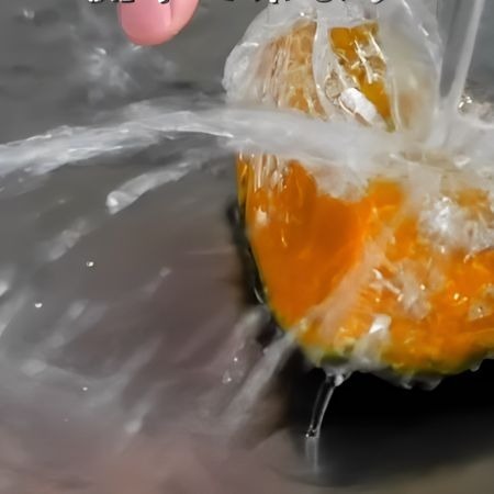 カボチャにチーズをのせて！　レンチンしたら「主役級」「コレはごちそう」