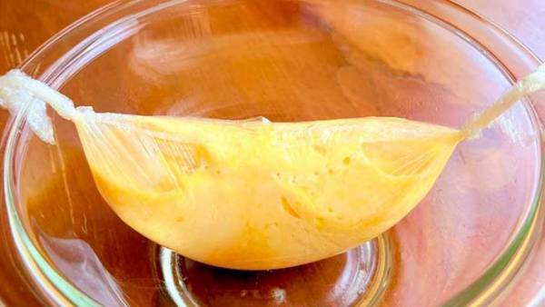 「まるでホテル」　卵をレンチンしてラップで巻くと…「目からウロコ」