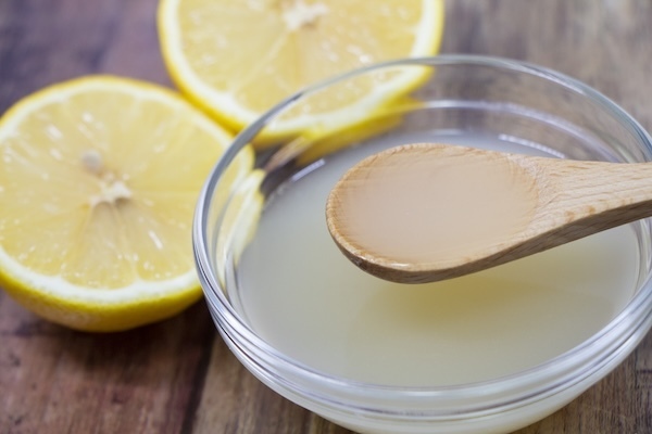 タマネギにレモン果汁を加えると？　企業が教えるテクに「困ってた」「試したい」