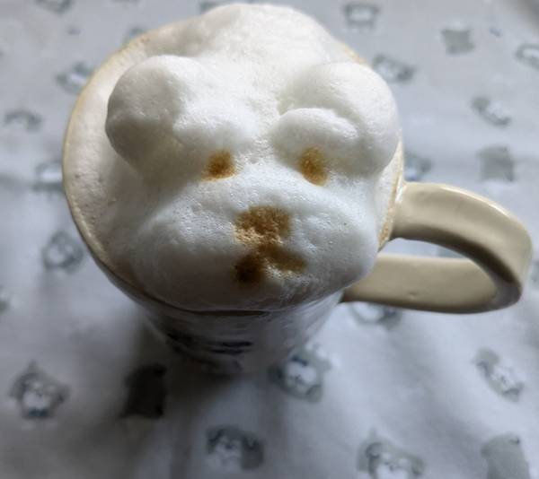 朝、コーヒーを作ると？　目覚めの１杯に「最高かよ」「初めて見た」