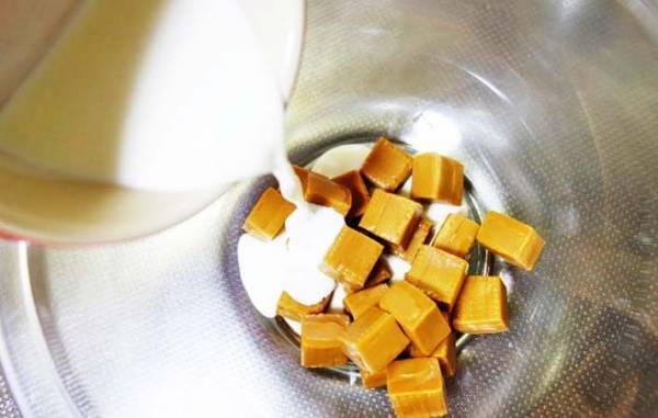 「意外と簡単！」「家族が絶賛」　キャラメルの意外な使い道