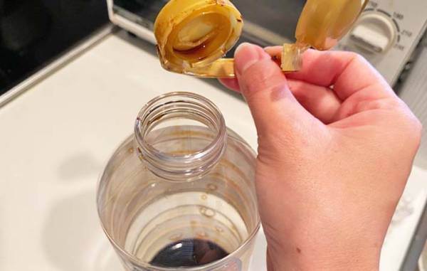 「何度も使える」「もう１個ほしい」　醬油ボトルの口のベタベタは…？