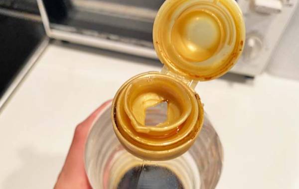 「何度も使える」「もう１個ほしい」　醬油ボトルの口のベタベタは…？