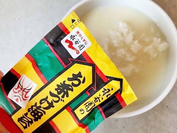 お湯は使いません！　『お茶づけ海苔』の意外な食べ方に「不思議だけどおいしい」