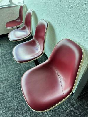 「ただものではない…」　鹿児島空港に設置されたイス　裏を見ると？