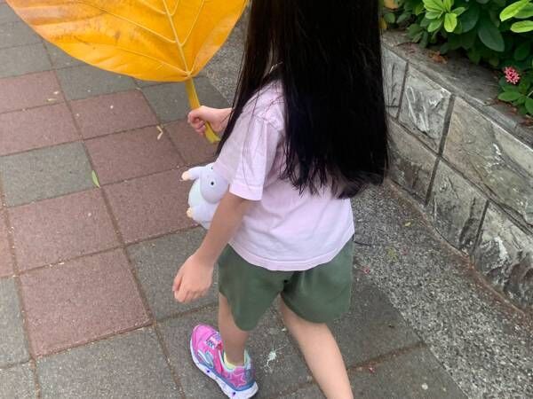 台湾で暮らす家族　５歳娘が手にするものに「室外機かよ」「本物なの？」