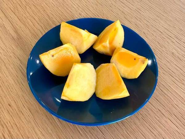 おすすめの柿の剥き方は？　JA全農の投稿に「なんで思い付かなかったんだろう」