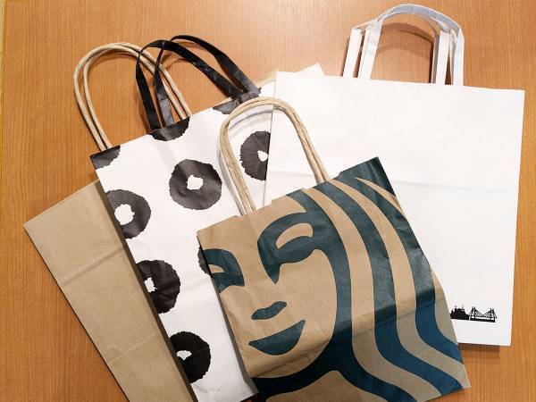 「目からウロコ」「絶対嬉しい」　紙袋の上をカットして…？