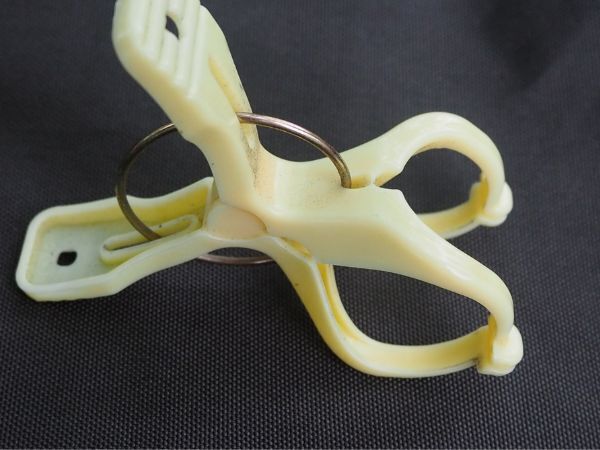 ビニール手袋を忍ばせて！　旅行で使える小技３選に「欠かせない」「万能」