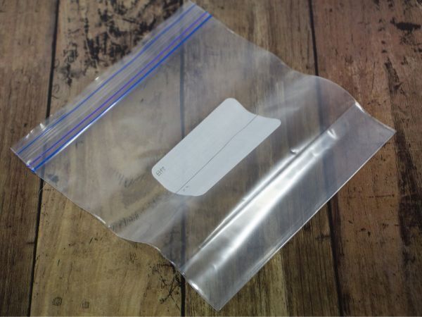 ビニール手袋を忍ばせて！　旅行で使える小技３選に「欠かせない」「万能」