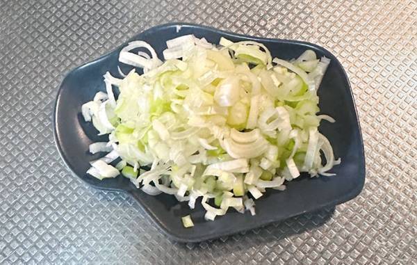 考えもしなかったトーストの食べ方　「ジャムじゃない」「相性抜群！」